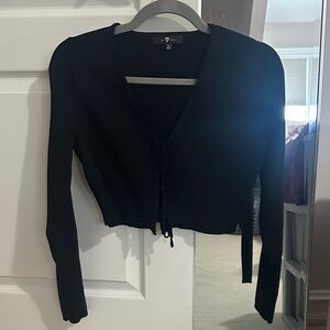 7 For All Mankind Black Tie-Front Crop Top